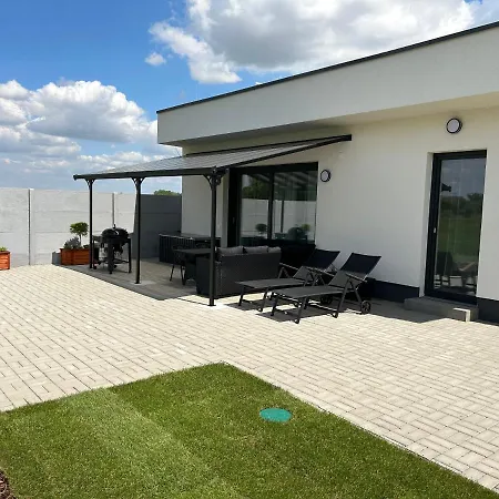Apartman Zuzana Nesvady 外观 照片